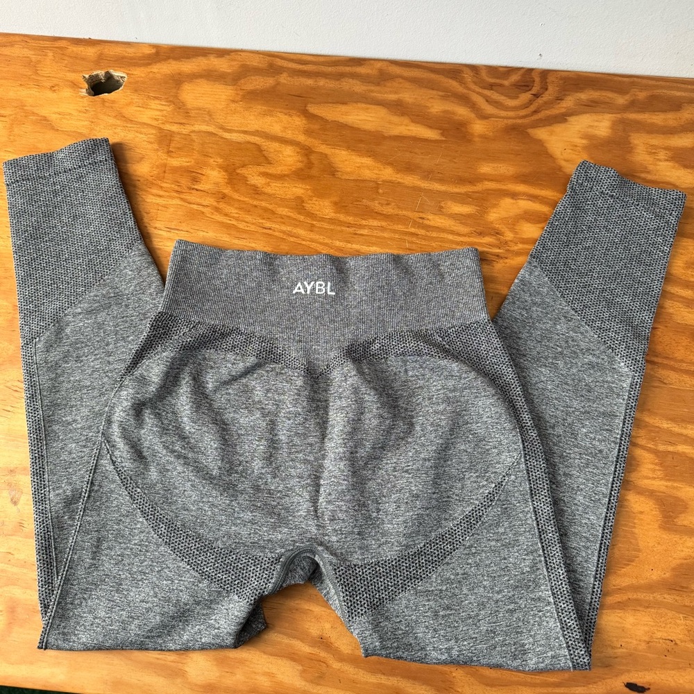 Aybl seamless leggings